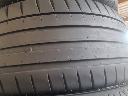 Пара шин 225 45 r17 Michelin Pilot sport 4 5mm 22/23г. 90%остаток