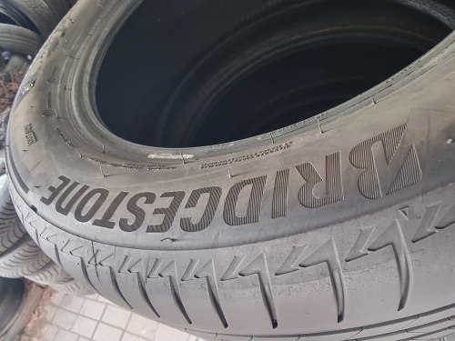 Пара шин 225 55 r17 Bridgestone Turanza t005 22g. 5.5mm 90%остаток