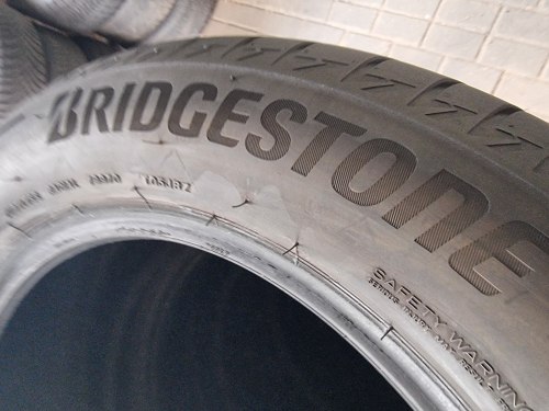 Пара шин 225 55 r17 Bridgestone Turanza t005 22g. 5.5mm 90%остаток
