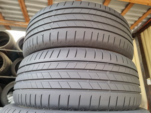 Пара шин 225 55 r17 Bridgestone Turanza t005 22g. 5.5mm 90%остаток