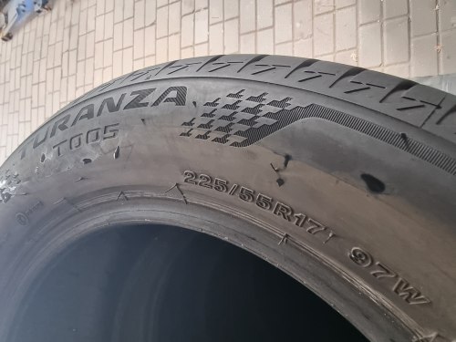 Пара шин 225 55 r17 Bridgestone Turanza t005 22g. 5.5mm 90%остаток