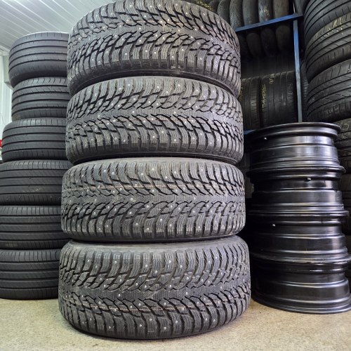 Комплект шин 275 50 R20 Nokian Hakkapeliitta 9 SUV 21г.99.9%остаток
