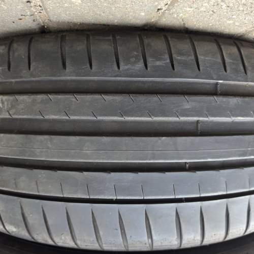 Пара шин 245 45 r19 Michelin Pilot sport 4 (AO)5.3mm 53.23g 90%остаток