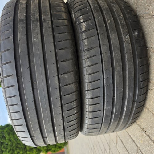 Пара шин 245 45 r19 Michelin Pilot sport 4 (AO)5.3mm 53.23g 90%остаток