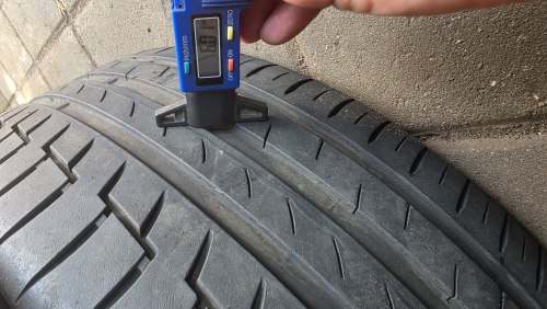 Комплект шин 225 45 r18 Continental PremiumContact 6 17. 6mm 85%остаток