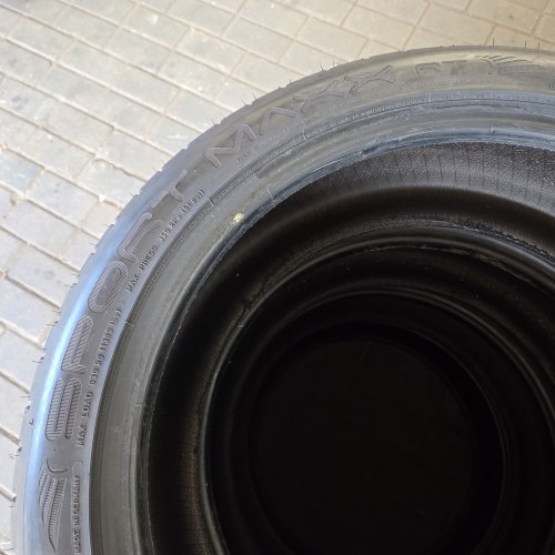 Комплект шин 225 45 r19 Dunlop Sportmaxx rt 6.9-6.4mm б/г 90%остаток