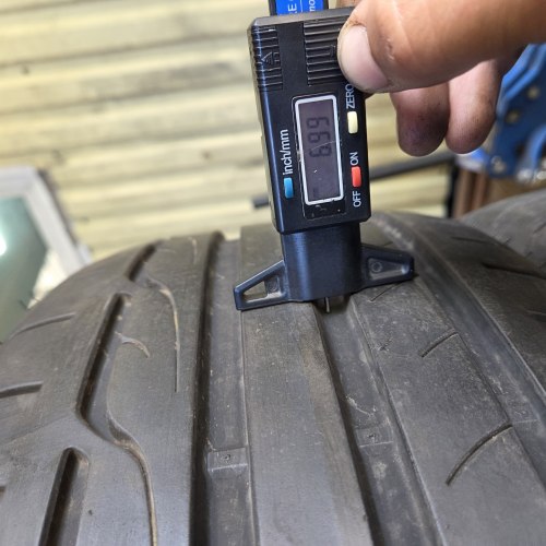Комплект шин 225 45 r19 Dunlop Sportmaxx rt 6.9-6.4mm б/г 90%остаток