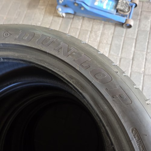 Комплект шин 225 45 r19 Dunlop Sportmaxx rt 6.9-6.4mm б/г 90%остаток