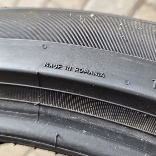 235 45 R21 Pirelli Scorpion elect AO (seal)22г остаток 6.5мм 99.9%остаток