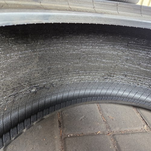 Комплект шин 245 35 R20 Pirelli P zero pz4 KS 48.21г.