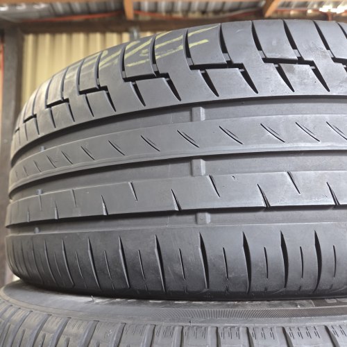 255 45 R18 Continental PremiumContact 6 19г. Остаток 6мм