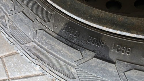 Пара шин 195 65 r16c Continental VanContactWinter 8mm 90%остаток