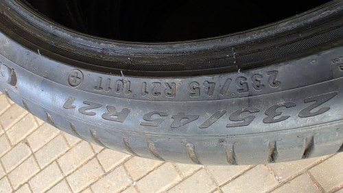 Комплект шин 235 45 R21 Pirelli Scorpion elect AO (seal) 20-22г остаток 6.5мм 95%