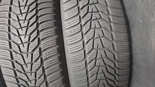 Комплект шин 235 65 r17 Hankook Winter icept evo3x 2720 7мм