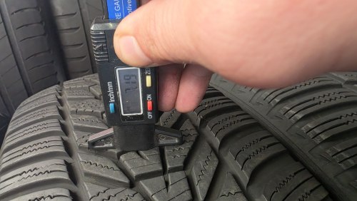 Комплект шин 235 65 r17 Hankook Winter icept evo3x 2720 7мм