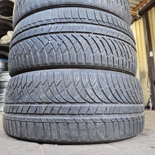 Комплект шин 245 40 R20 Kumho Winter Craft wp72 20г 6.5мм. Зад 275 35 R20 4мм