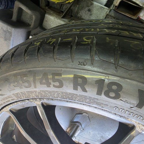 245 45 r18 Continental Premium Contact 7 ev 16.23 96Y. 95%остаток. Корд. Латочка. Грыжи нет