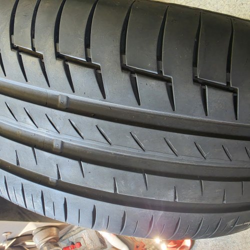 255 45 r18 Continental PremiumContact 6 103Y XL 19. Остаток 6мм 90%остаток