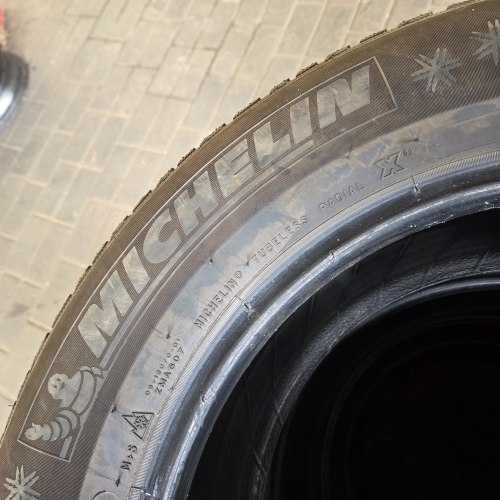 Комплект шин 215 65 r16 Michelin Alpin 5 б/г остаток 7.3-7.5мм 98%