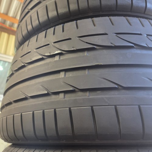 Пара шин 255 40 r18 Bridgestone Potenza s001 ☆ rsc 95Y остаток 6мм 90%