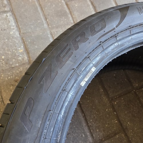 245 45 r19 Pirelli P zero MOE pz4 RUN FLAT 25г. Остаток 95% 6мм