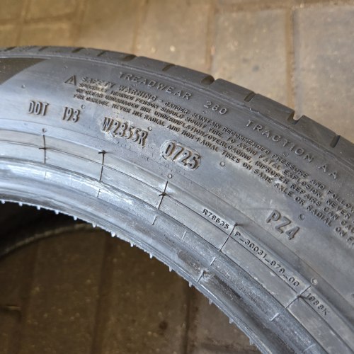 245 45 r19 Pirelli P zero MOE pz4 RUN FLAT 25г. Остаток 95% 6мм