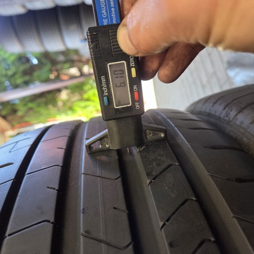 245 45 r19 Pirelli P zero MOE pz4 RUN FLAT 25г. Остаток 95% 6мм