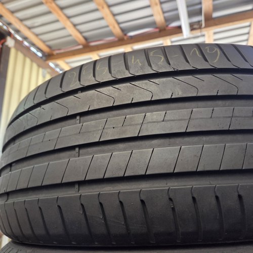 Пара шин 255 45 r19 Pirelli Scorpion 21г 24г остаток 6.4мм