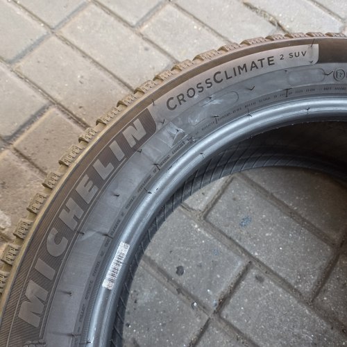 Пара шин 235 50 R19 Michelin Cross climate 2 SUV 24г. Остаток 6.2мм