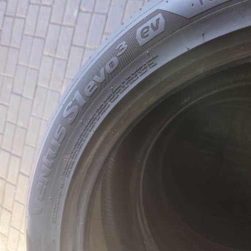 Пара шин 255 45 R19 Hankook Ventus s1 evo3 ev TO 22г остаток 5.7мм 90%