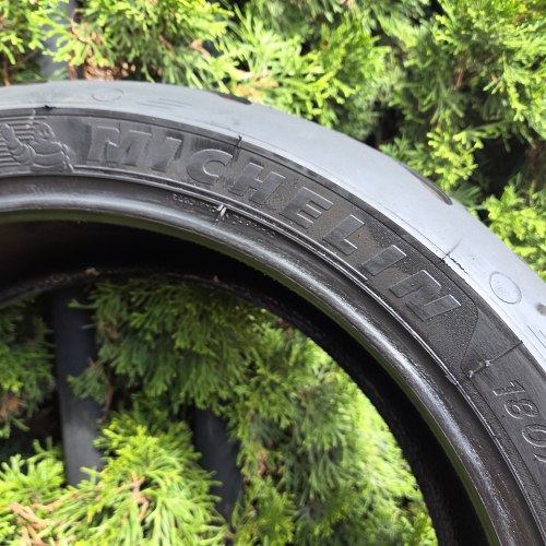 180 55 R17 Michelin Road 5 2CT+ 29.24г остаток 85%