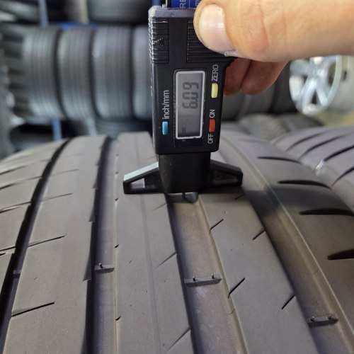 Комплект шин 245 45 R19 Michelin Pilot spot 4 AO 22г-25г остаток 5.8-6мм