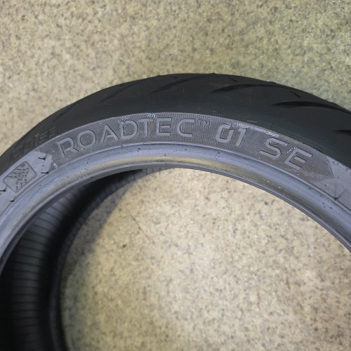 180 55 r17 Metzeler Roadtec tm 01SE 4624г 90%остаток