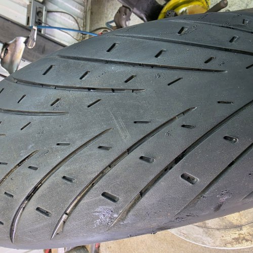 180 55 r17 Metzeler Roadtec tm 01SE 4624г 90%остаток
