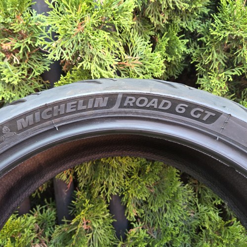 190 55 R17 Michelin Road 6 GT 2CT 34.24н остаток 90%
