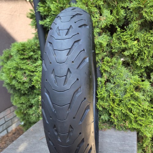 120 70 R17 Michelin Road 6 2CT 35.23г Остаток 95%