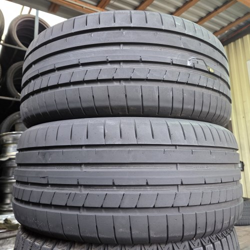 Пара шин 255 45 R18 Dunlop Sport Maxx RT2 19г. Остаток 6.7мм