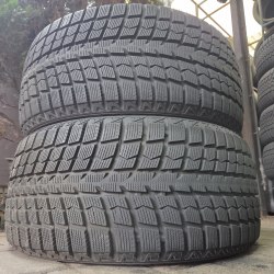 Пара шин 255 40 R18 LingLong Green-Max winter lce l-15 SUV 24г. Остаток 9мм.