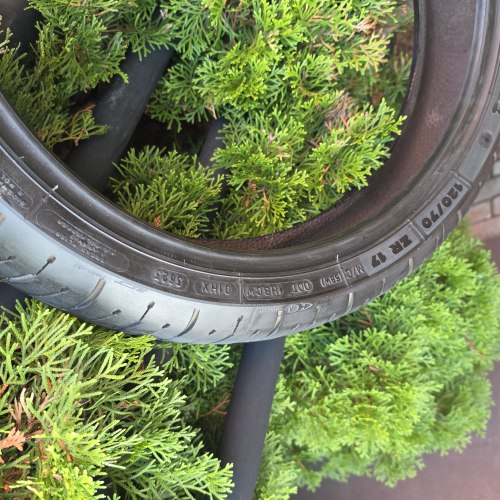 120 70 r17 Michelin Pilot road 4 3623g. 85%остаток