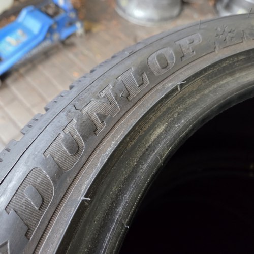 Пара шин 225 45 R17 Dunlop Winter sport 5 18-19г. Остаток 99%