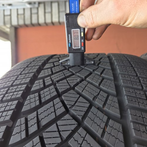 Пара шин 285 40 r20 Good Year Ultegra Grip performance gen1 NFO 22-24г остаток 98%