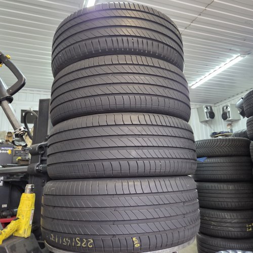 Комплект шин 225 45 r17 Michelin Primacy 4 s1 20г. Остаток 5.7-6.5мм