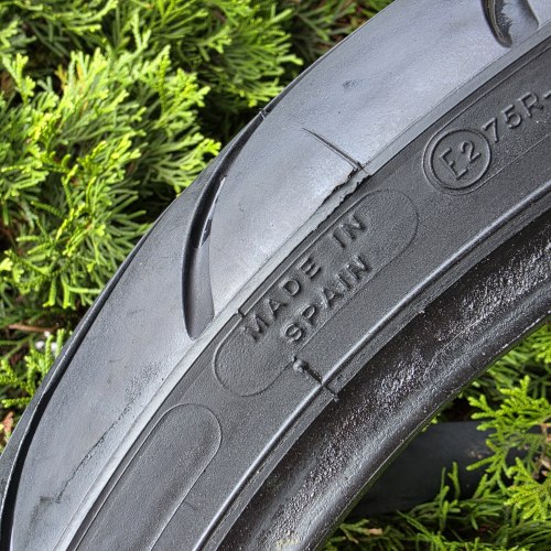 120 70 r17 Michelin Pilot power 2ct 95%остаток 20г.