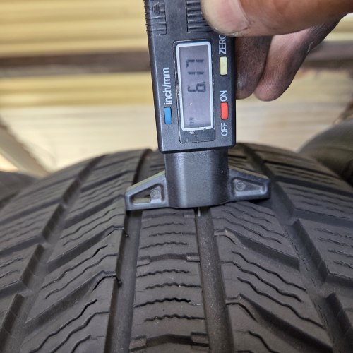 Комплект шин 215 50 r17 Continental Winter Contact TS 870p 21г остаток 7.8-6мм