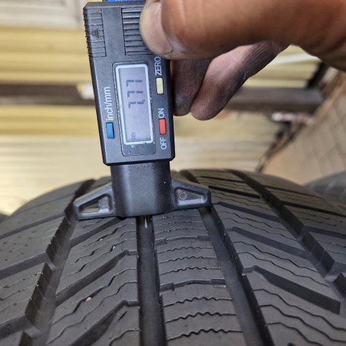 Комплект шин 215 50 r17 Continental Winter Contact TS 870p 21г остаток 7.8-6мм