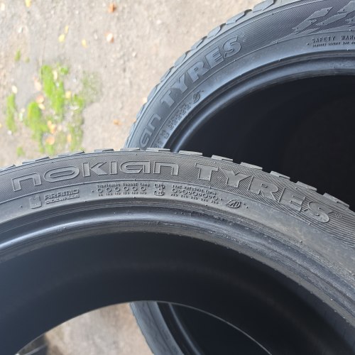 Комплект шин 295 40 r21 Nokian Hakkapeliitta 9suv 17g 7mm