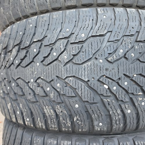 Комплект шин 295 40 r21 Nokian Hakkapeliitta 9suv 17g 7mm
