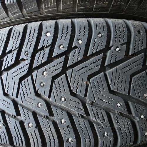 Комплект шин 205 55 R16 Hankook Winter i pike RS2 18г. Остаток 85-90%