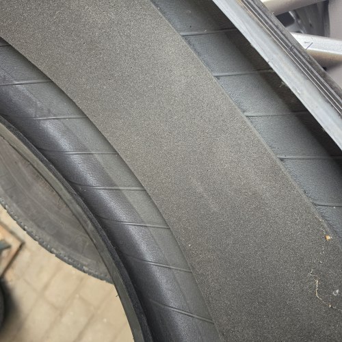 255 40 r20 Michelin Pilot sport EV TO 53.23g 6.7mm корд. Космет. Грыжи нет