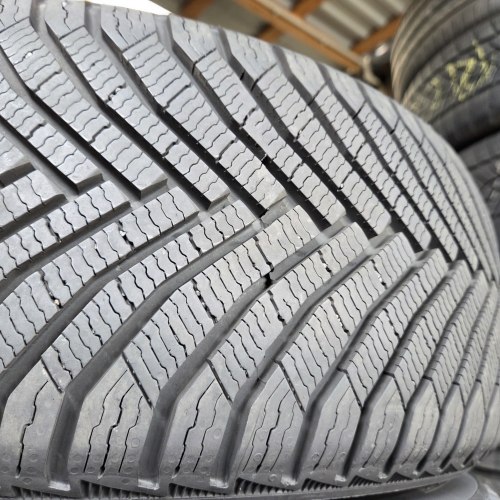Пара шин 215 60 R16 Michelin Alpin 7 остаток 98% 4224г